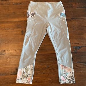 Women’s RBX Cropped Leggings, Size Small